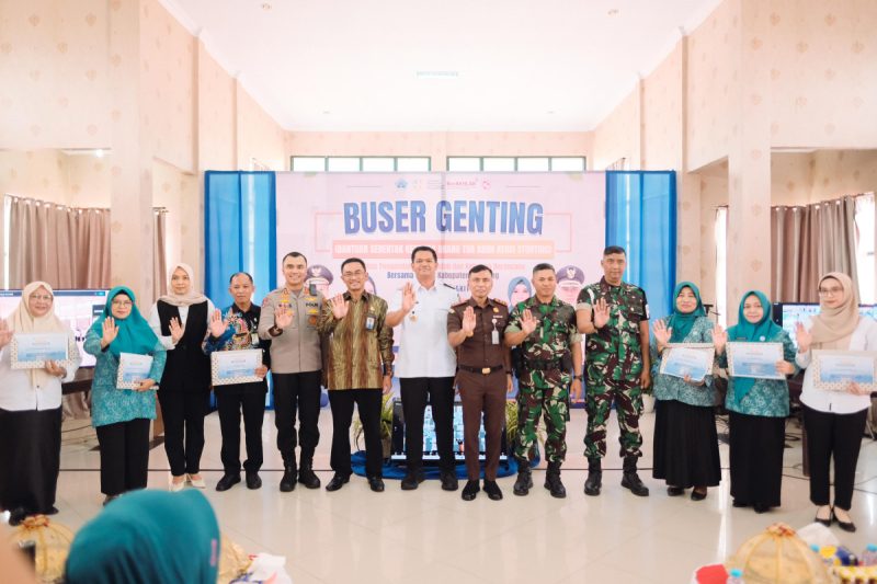 Bersama Forkopimda, Bupati Bantaeng Hadiri Giat Buser Genting di Pantai Marina