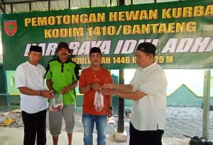 Wujud Rasa Syukur, Kodim 1410/Bantaeng Rayakan Idul Adha 1446 H Dengan Penyembelihan Hewan Qurban