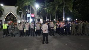 Polres Bantaeng Pimpin 98 Personil Gabungan Kawal Kedatangan Jamaah Haji