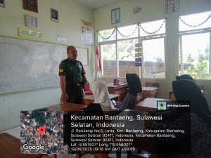 Babinsa Letta Berikan Arahan Kepada Siswa Untuk Lanjutkan Pendidikan ke Jenjang SLTA