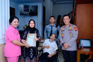 Kapolda Sulsel Laksanakan Giat Anjangsana dalam Rangka Hari Bhayangkara ke-79 Tahun 2025