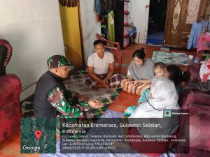 Babinsa Desa Kampala Laksanakan Komsos Bersama Warga di Dusun Tanetea