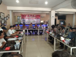 Hadiri Jumat Curhat, Warga Wajo Keluhkan Parkir Liar