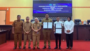 Pemkab Bersama Kejari Bantaeng Tandatangani MoU Tentang Penanganan Masalah Hukum