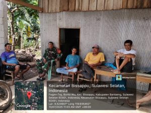 Babinsa Bonto Tiro Gelar Komunikasi Sosial Kadus dan Warga Bahas Keamanan dan Kebersihan