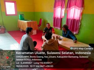 Babinsa Desa Bonto Daeng Jalin Kedekatan dengan Karang Taruna, Ajak Bersama Jaga Kamtibmas