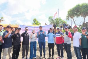 Peduli Akan Kelestarian Habitat Laut, Bupati Bantaeng Turut Serta Turunkan Spider Terumbu Karang