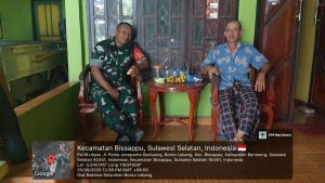 Babinsa Kelurahan Bonto Lebang Ajak Warga Tingkatkan Kewaspadaan Bahaya Kebakaran