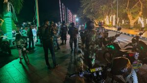 Sinergi Kodim 1410/Bantaeng dan Komduk Gelar Patroli Bersama Wujudkan Malam Aman Kondusif