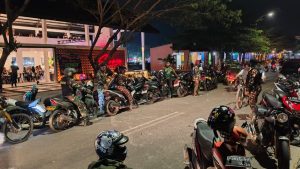 Patroli Kolaborasi Kodim 1410/Bantaeng Bersama Komduk Tingkatkan Keamanan Malam di Kawasan Pantai
