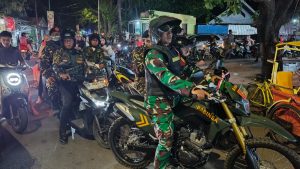 Patroli Binter Kolaborasi Kodim 1410/Bantaeng dan Komduk Perkuat Keamanan Malam di Kota Bantaeng
