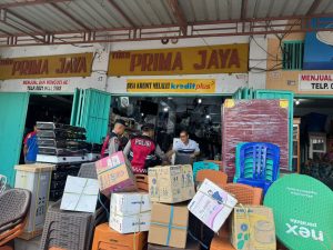 Sat Samapta Polres Bantaeng Patroli Dialogis di Kawasan Pertokoan
